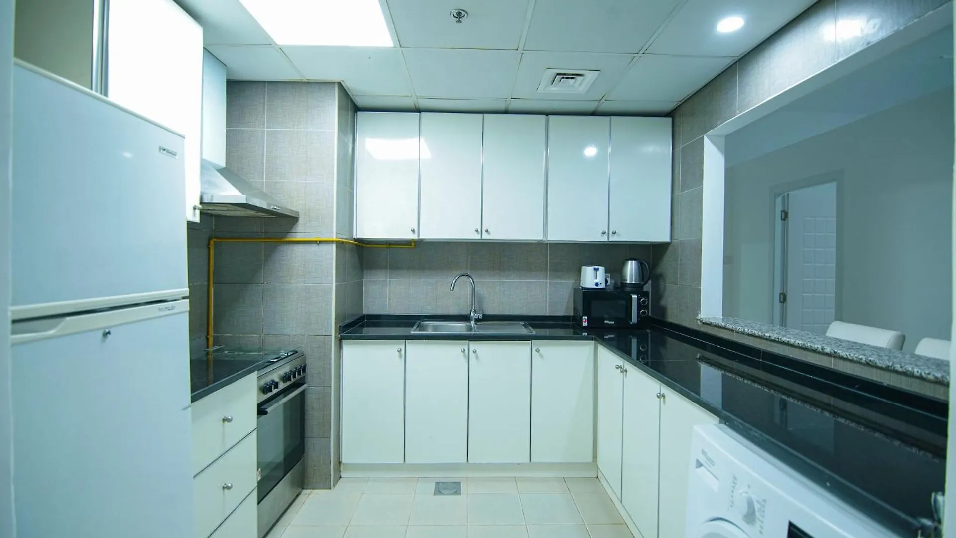Home Away Holiday Homes Dubaj
