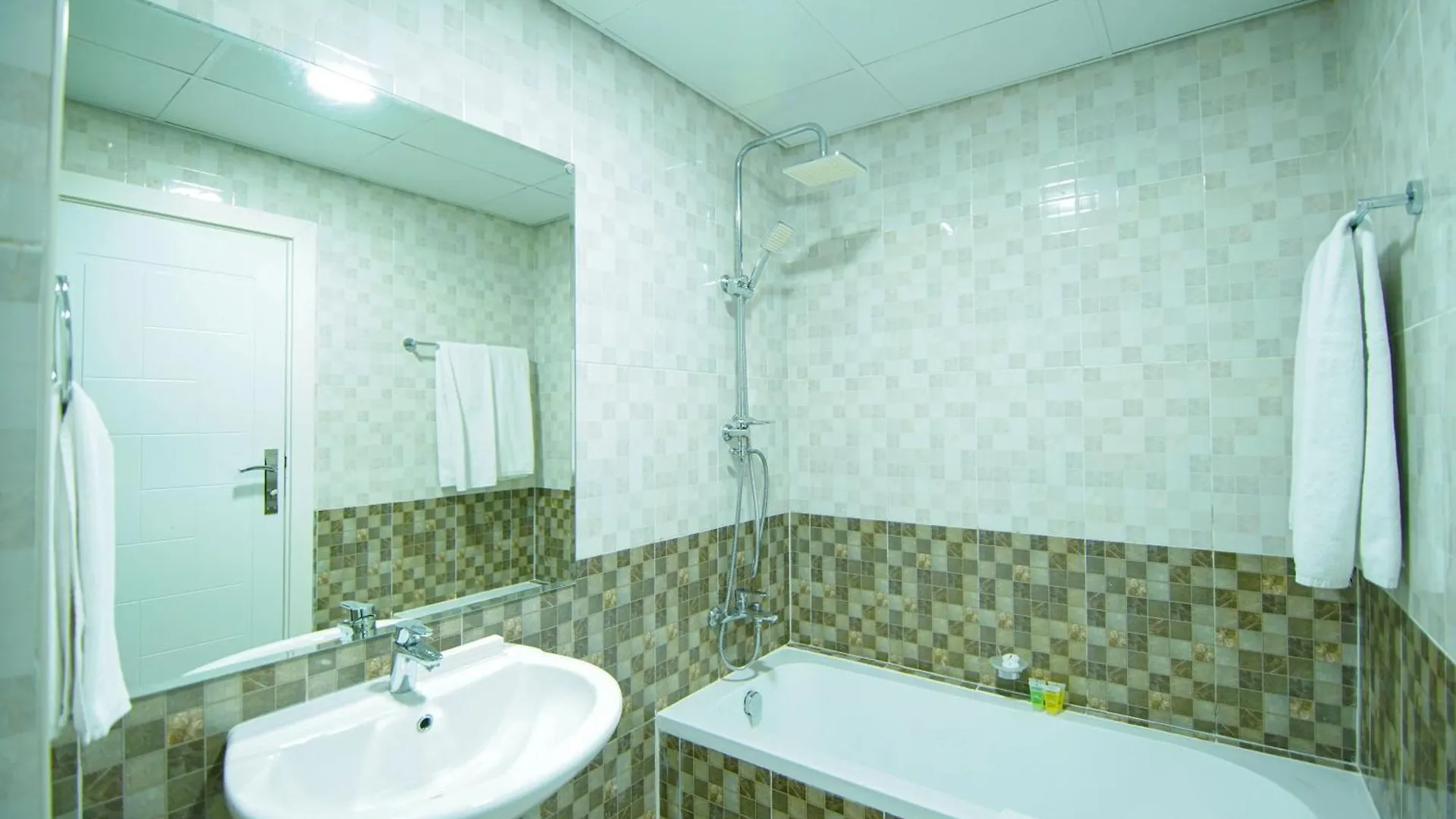 Home Away Holiday Homes Dubaj Apartmán